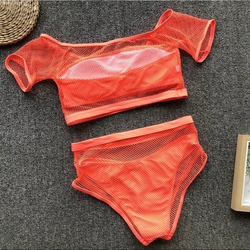 Sexy, Off-Shoulder, Mesh-Overlay Bikini - Picture 5 of 6